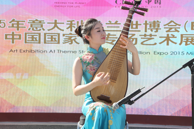 在中国茶文化周表演  (赵丈田摄)